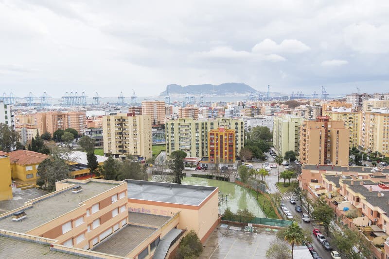Sikter av Algeciras, porten och vagga av Gibraltar arkivbilder Sikter av Algeciras, porten och vagga av Gibraltar arkivbilder