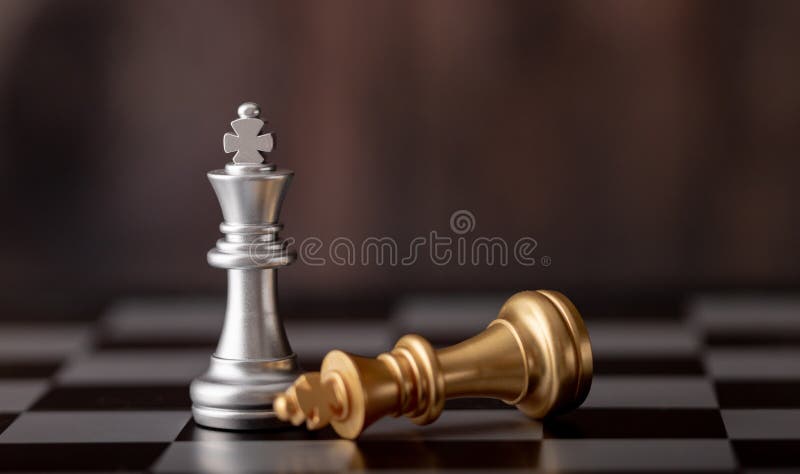 Goldkönig Schach Stück Stand Vor Der Pfandgegenstand Auf Schwarzem
