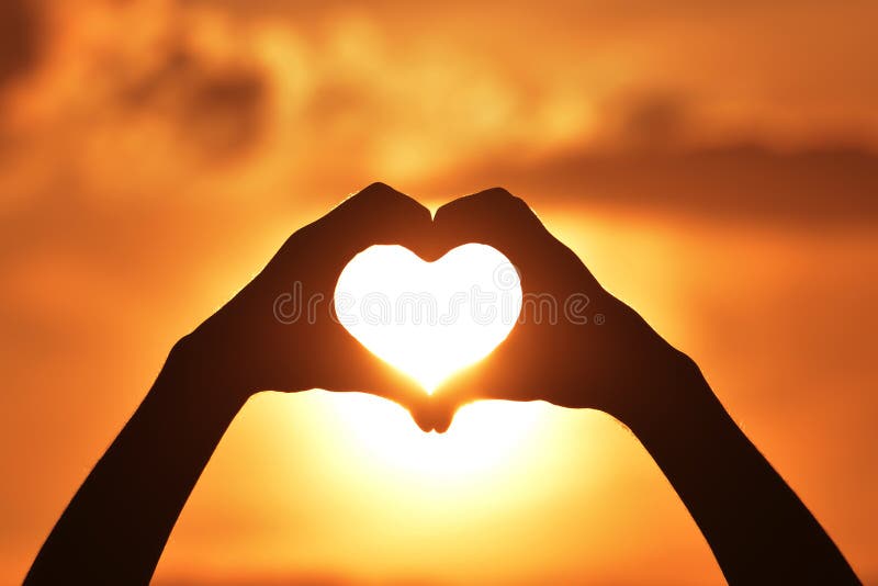 1 760 Hand Heart Sunrise Sunset Photos Free Royalty Free Stock Photos From Dreamstime