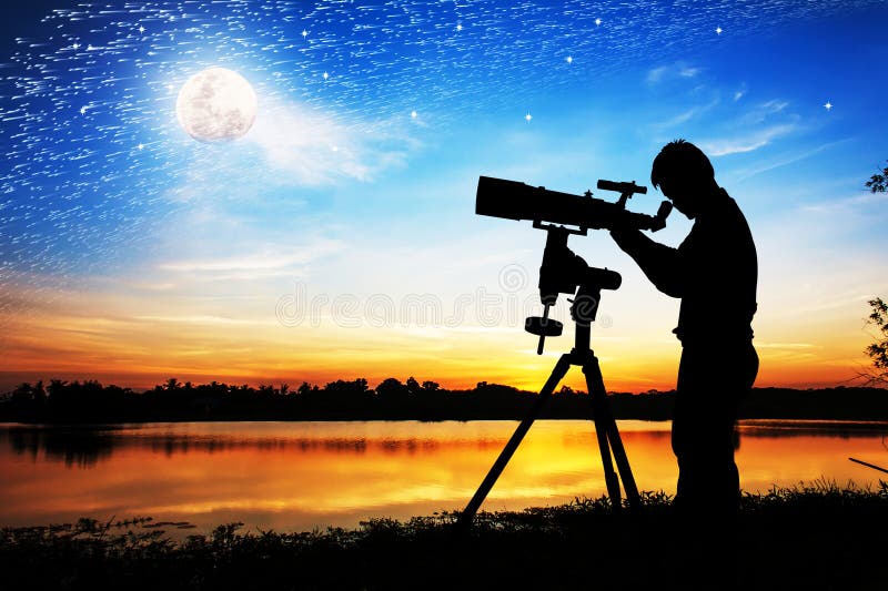 ziel leg uit Electrificeren Silhouette Young Man Looking Telescope Stock Photos - Free & Royalty-Free Stock Photos from Dreamstime ziel leg uit Electrificeren Silhouette Young Man Looking Telescope Stock Photos - Free & Royalty-Free Stock Photos from Dreamstime