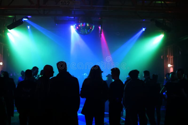 Silhouettes of dancing teenagers royalty free stock photos Silhouettes of dancing teenagers royalty free stock photos