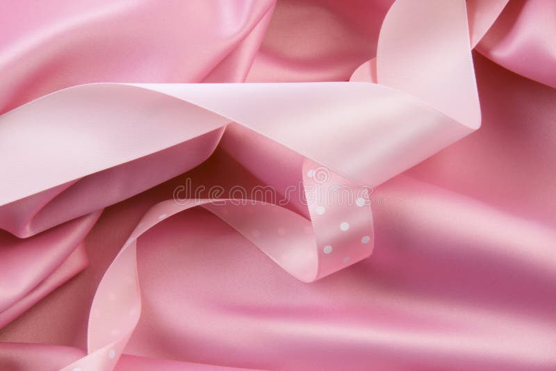 Silk Hintergrund des rosafarbenen Satins mit Farbbändern stockfoto Silk Hintergrund des rosafarbenen Satins mit Farbbändern stockfoto