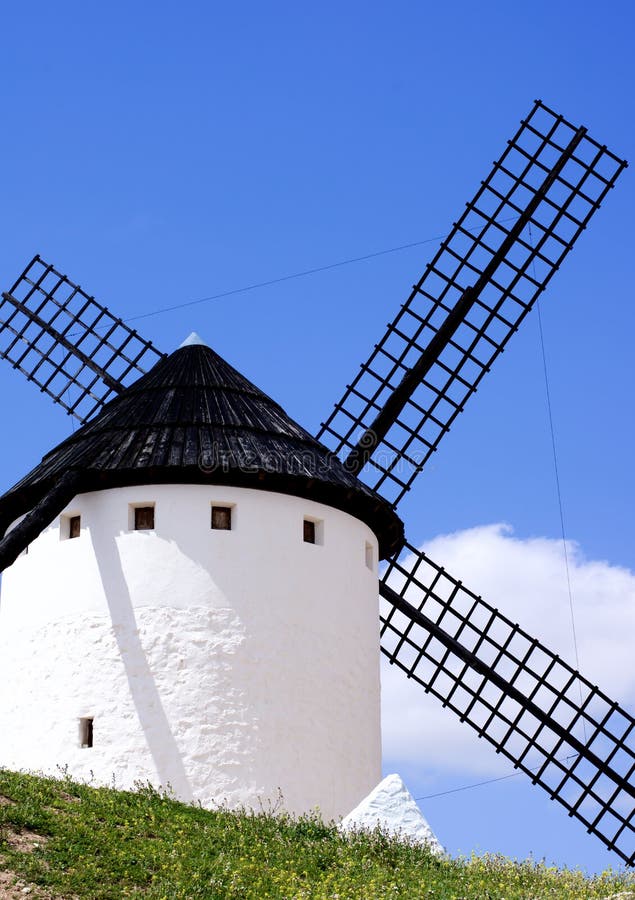 SILO DE MOINHO DE VENTO DA CIDADE MEDIEVAL DA CIDADE MEDIEVAL DA