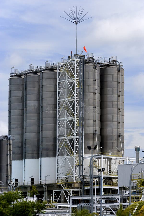 Silos at an oil refinery facility. Silos at an oil refinery facility.