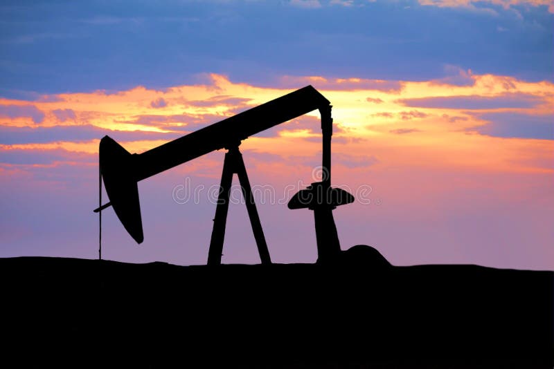 Silueta de la plataforma petrolera imagen de archivo
