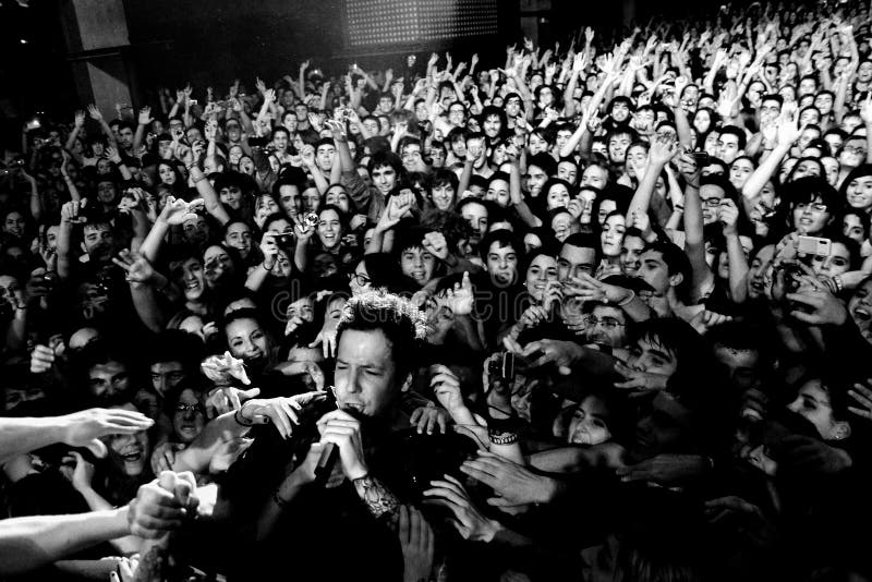 Simple Plan Band Performs at Razzmatazz Editorial Photography - Image of fame, club: 43908407 Simple Plan Band Performs at Razzmatazz Editorial Photography - Image of fame, club: 43908407