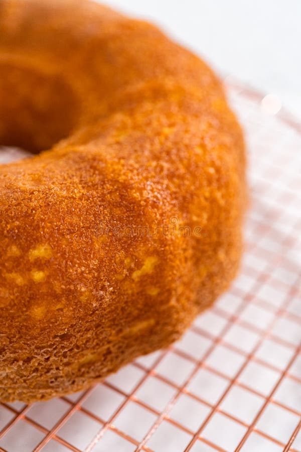 Simple Vanilla Bundt Cake from Box Cake Stock Photo Image of preparing, baking 300065476