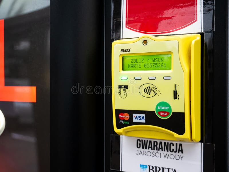Vending machine 2024 credit card reader
