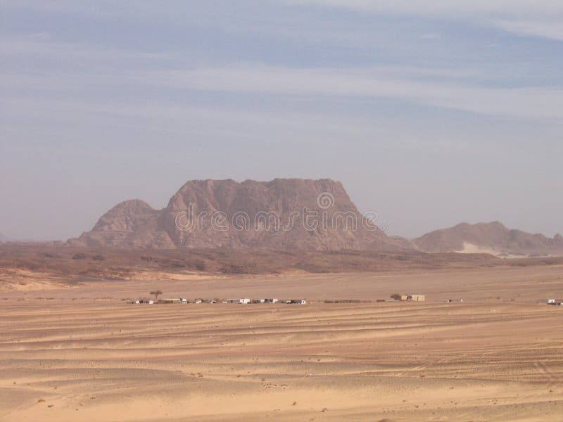 Insediamento beduino nel deserto del Sinai, in Egitto.