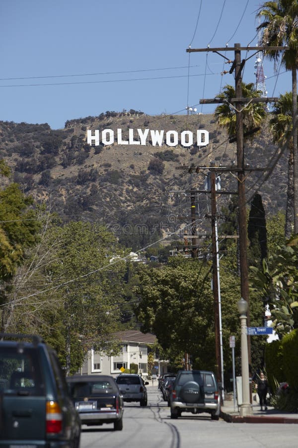 O Mundialmente Famoso Marco De Hollywood Sign. Uma Visão Do Sinal