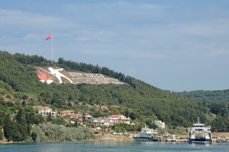 Cavalo De Troia De Madeira Em Canakkale, Turquia Imagem de Stock Editorial  - Imagem de turismo, marco: 93925579