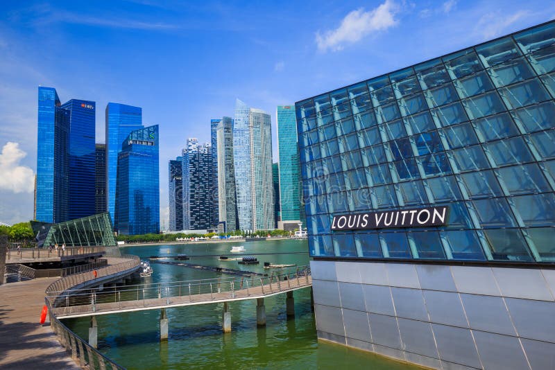 The Futuristic Building Of Louis Vuitton Shop In Marina Bay, Singapore  Stock Photo, Picture and Royalty Free Image. Image 43751827.