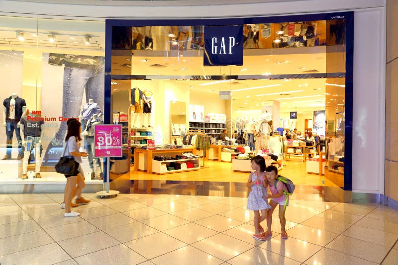 470 Gap Clothing Store Stock Photos Free & RoyaltyFree Stock Photos