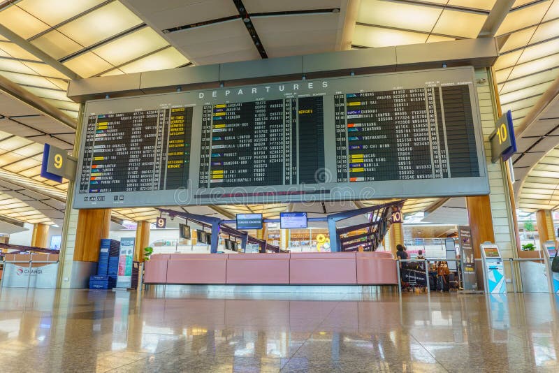 Singapore, Singapore - 29 gennaio 2018: Dentro di Changi Airpo immagini stock libere da diritti Singapore, Singapore - 29 gennaio 2018: Dentro di Changi Airpo immagini stock libere da diritti