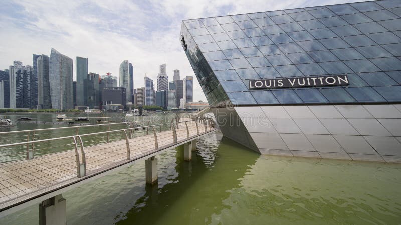 The Futuristic Building Of Louis Vuitton Shop In Marina Bay, Singapore  Stock Photo, Picture and Royalty Free Image. Image 43751821.