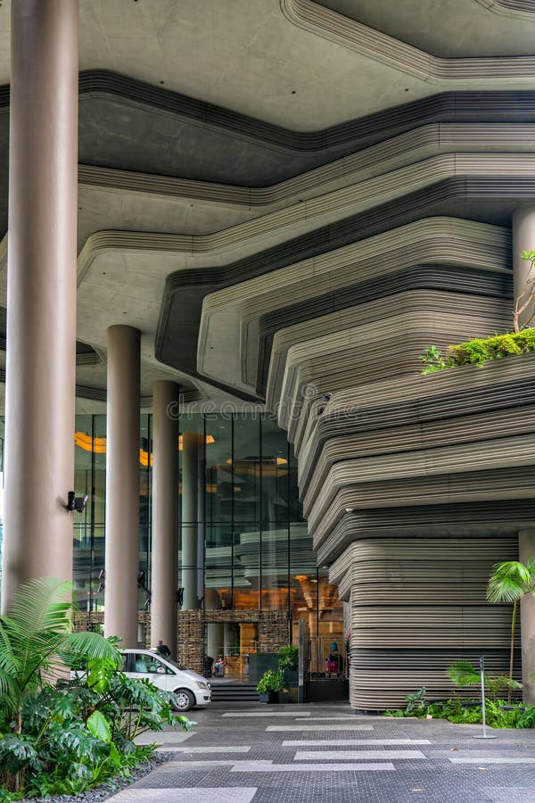 Singapur - de junio el 310 de 2018: Hotel real del parque en Singapur, calle imagenes de archivo Singapur - de junio el 310 de 2018: Hotel real del parque en Singapur, calle imagenes de archivo