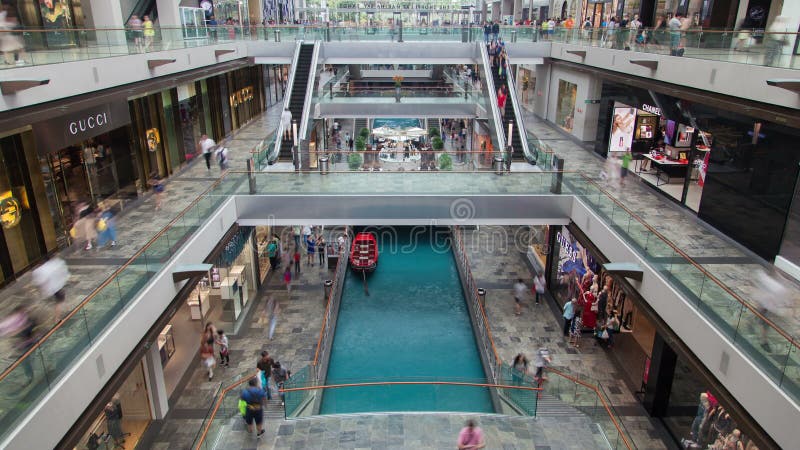 Singapur-Fluss im Mallzeitversehen