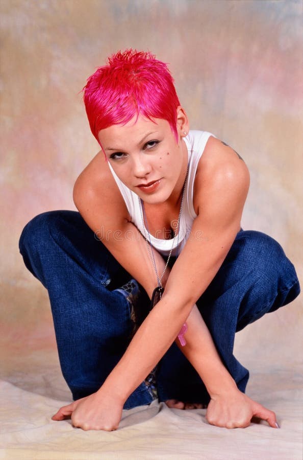 30,648 Pink Singer Photos & High Res Pictures - Getty Images