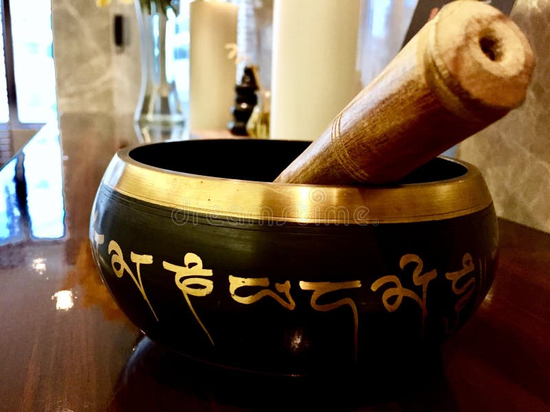 Tibetan Singing Bowl with wooden striker