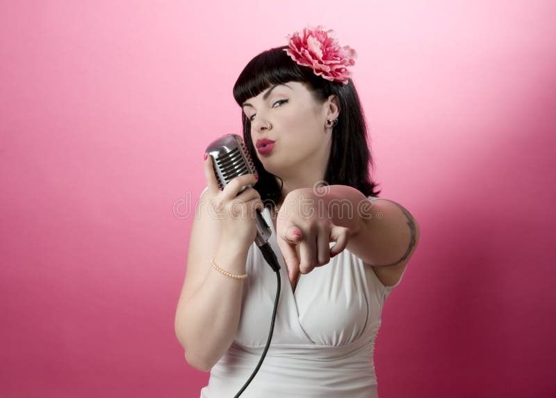 Singing Pinup Girl