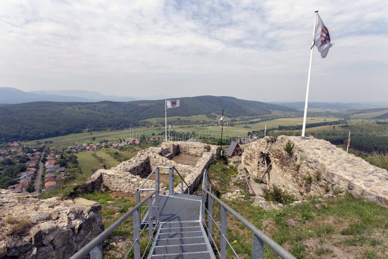 Sirok Castle ruins