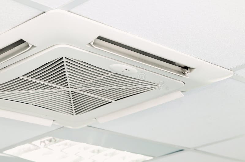 Sistema de condicionamento de ar instalado no teto