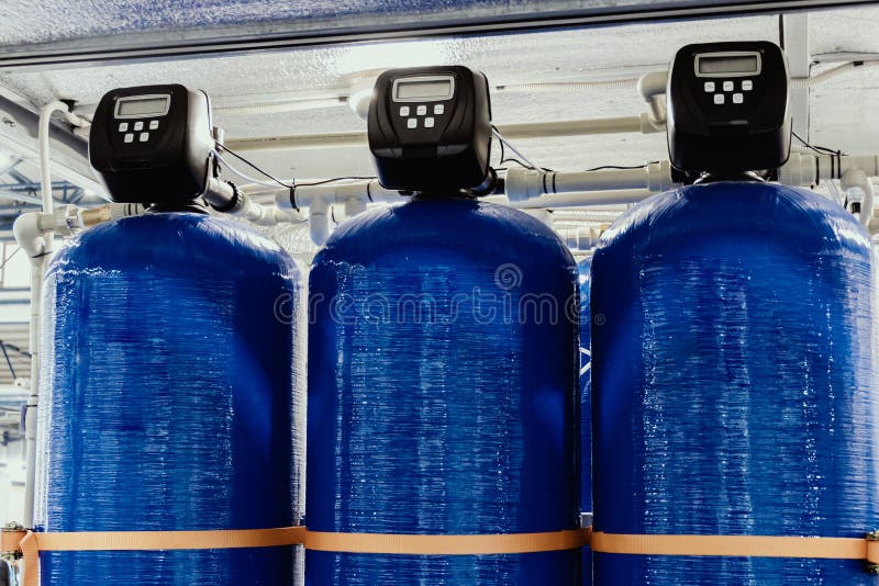 Sistema de purificação e amaciamento profundo da água imagem de stock