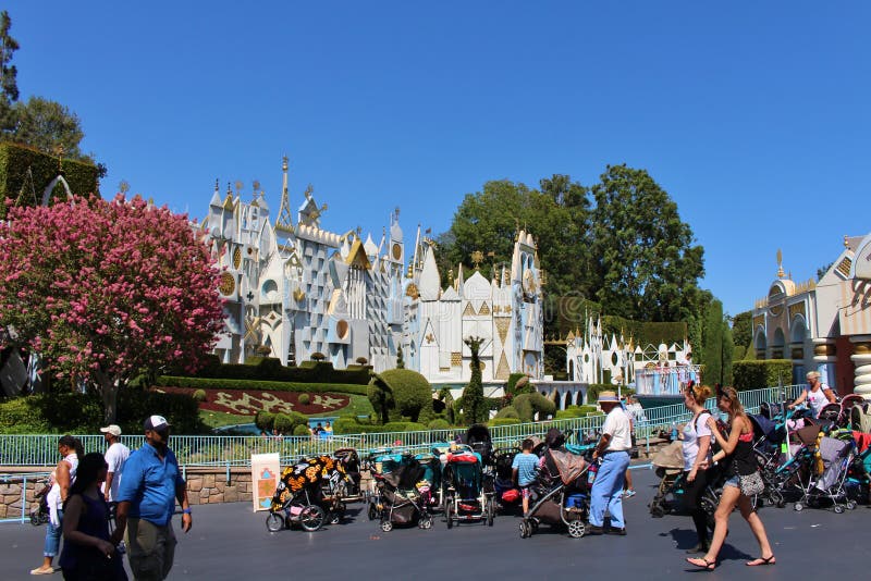 Sittvagnparkering, Disneyland royaltyfri fotografi Sittvagnparkering, Disneyland royaltyfri fotografi