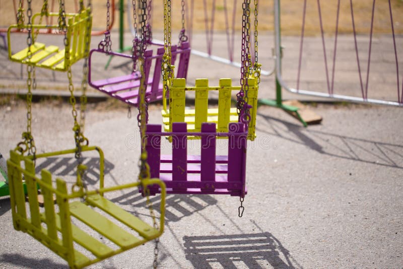 Siège de rouillement vide de carrousel images stock Siège de rouillement vide de carrousel images stock