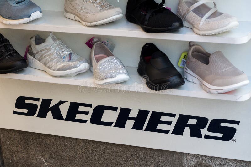 skechers spain barcelona