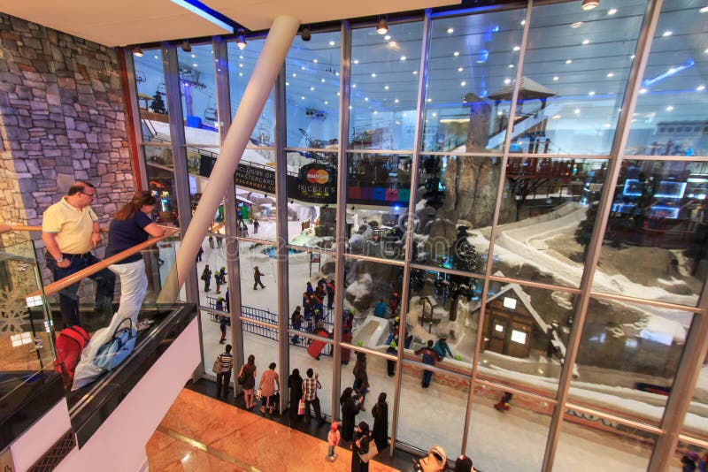 Ski Dubai inside the Mall of the Emirates in Dubai, UAE. stock images Ski Dubai inside the Mall of the Emirates in Dubai, UAE. stock images