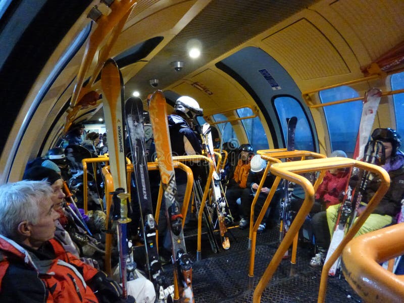 Ski Lift funiculaire photos libres de droits Ski Lift funiculaire photos libres de droits