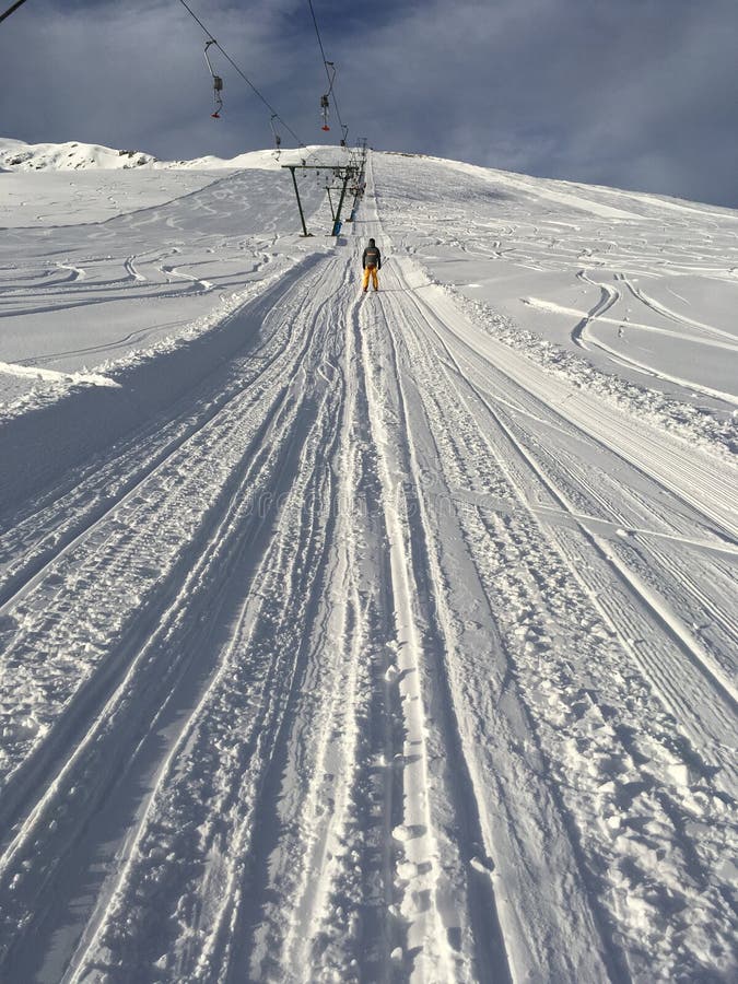 ski lift with rope royalty free stock images ski lift with rope royalty free stock images