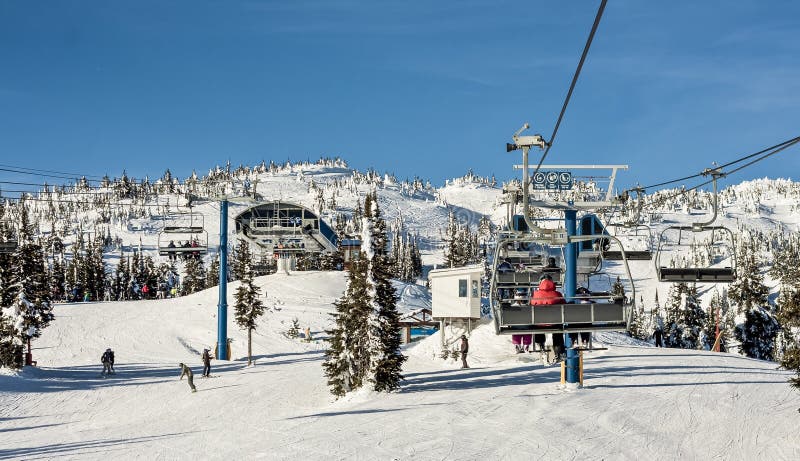 Ski Resort Chairlift immagine stock Ski Resort Chairlift immagine stock