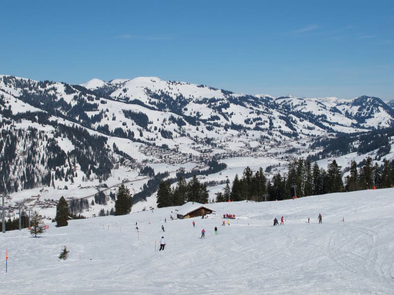 Skier in the ski area Eggli, Gstaad