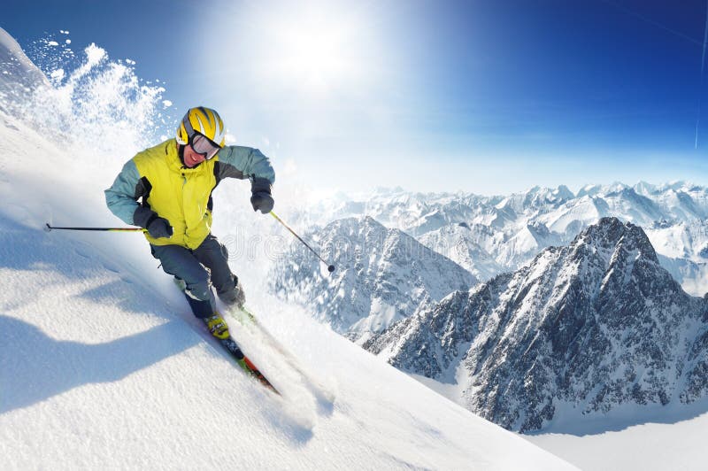 Skifahrer lizenzfreies stockbild Skifahrer lizenzfreies stockbild
