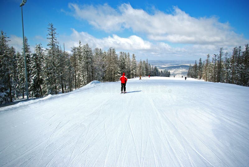 Skiing in Aspen, Colorado stock image. Image of colorado - 28541539