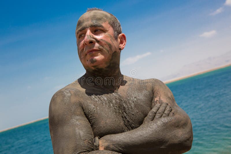 Skin diseases treatment with Dead Sea mud