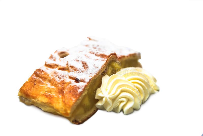 Skiva av äpplestrudel fotografering för bildbyråer Skiva av äpplestrudel fotografering för bildbyråer