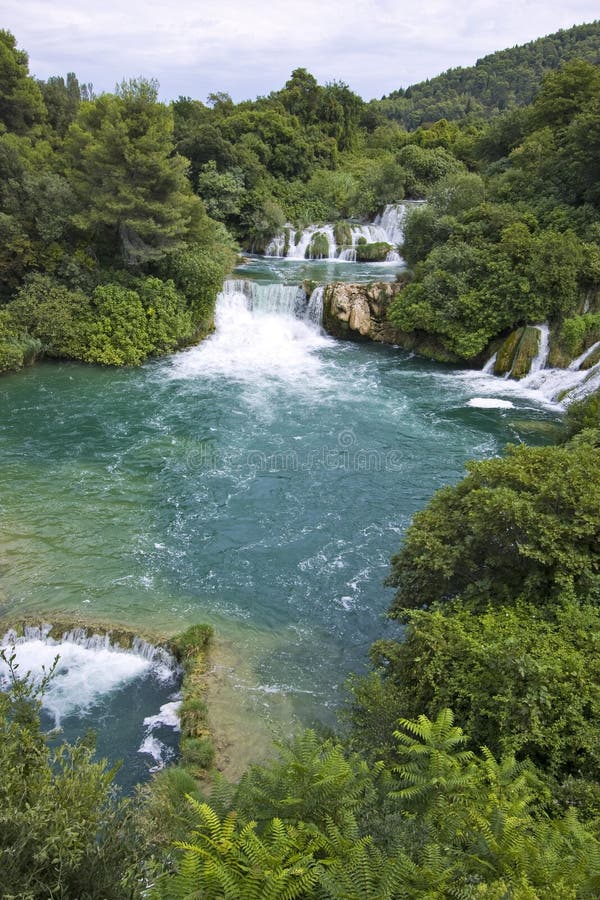 Skradinski Buk - weltberühmter Wasserfall lizenzfreie stockfotos Skradinski Buk - weltberühmter Wasserfall lizenzfreie stockfotos