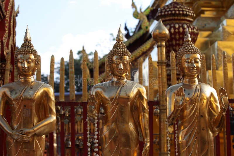 Skulptur, Architektur Und Symbole Von Buddhismus, Thailand ...