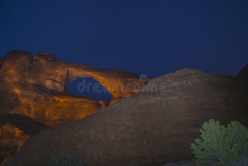 Skyline-Bogen nachts Moab Utah stockfoto Skyline-Bogen nachts Moab Utah stockfoto