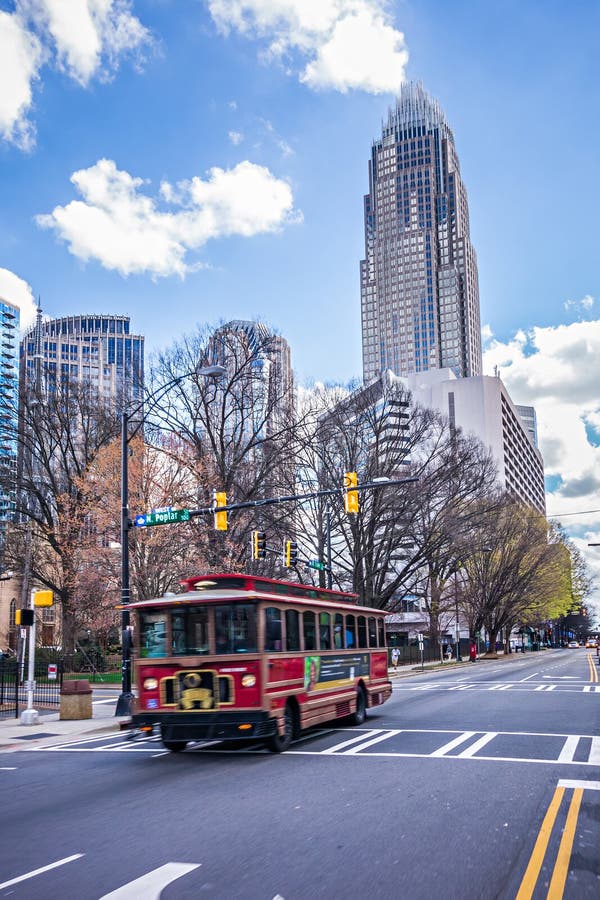 Skyline Da Cidade De Charlotte North Carolina E Do Centro Imagem de