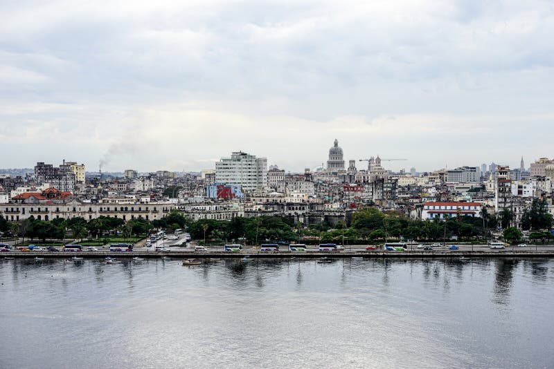 Skyline de Havana, Cuba foto de stock