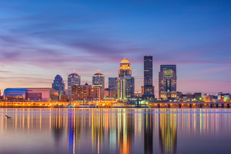Skyline De Louisville, Kentucky, EUA Foto de Stock Imagem de américa