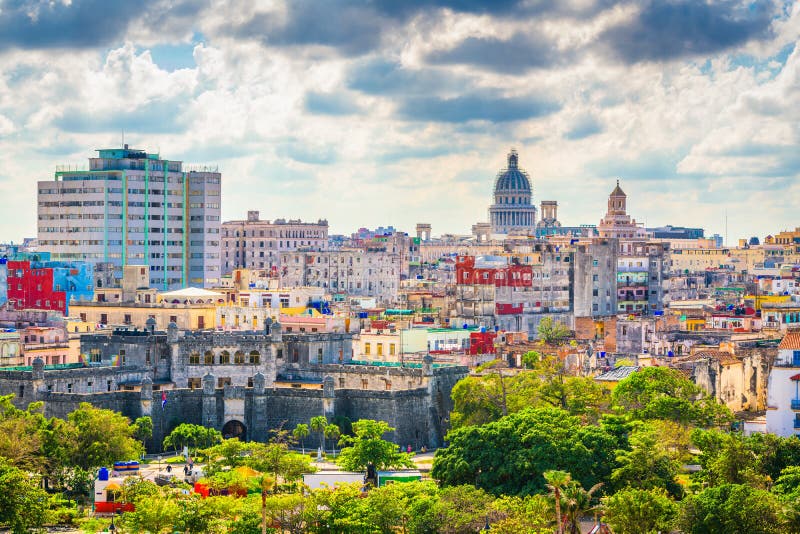 Havana, Cuba, o horizonte do centro da cidade visto de cima fotografia de stock