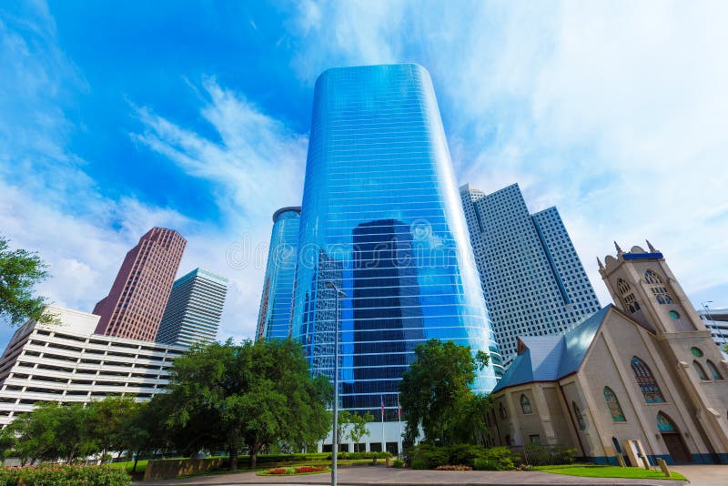 Skyline do centro Texas E.U. de Houston Smith St imagem de stock royalty free Skyline do centro Texas E.U. de Houston Smith St imagem de stock royalty free