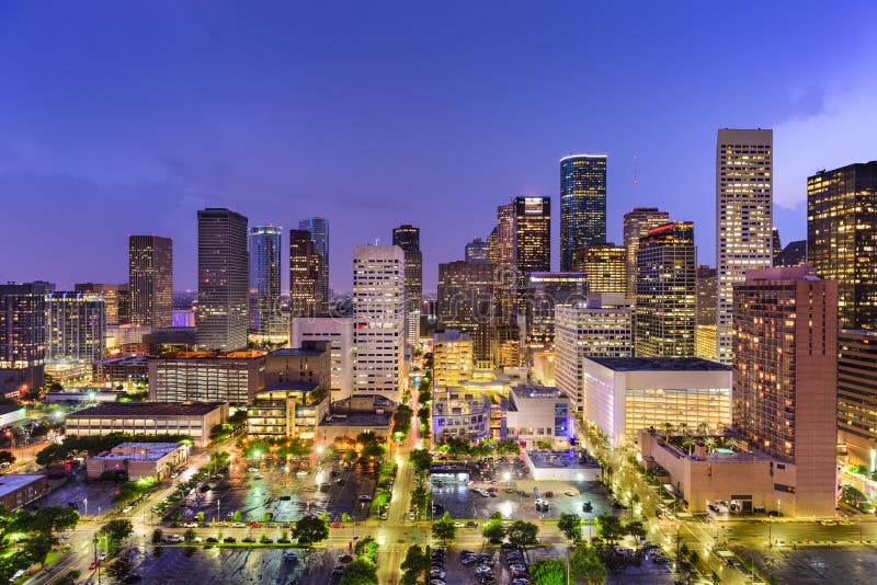 Houston, Texas, USASkyline Und Landstraße Stockbild Bild von