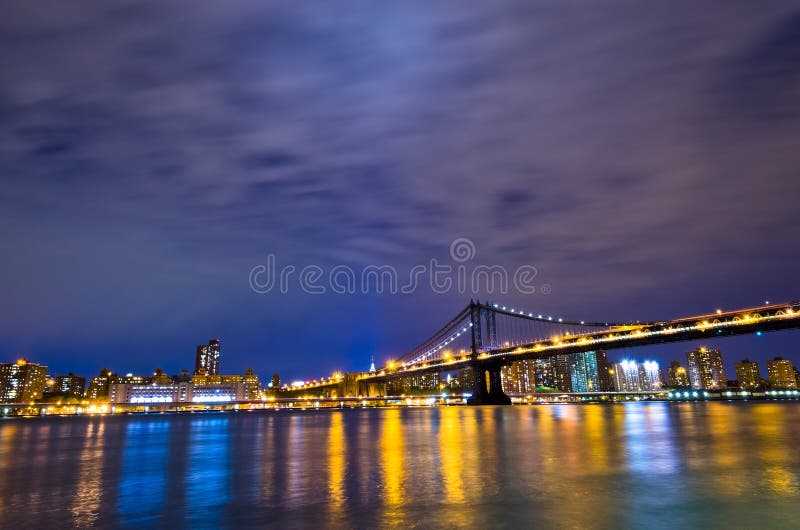 Skyline Na Noite, EUA De New York Foto de Stock Imagem de manhattan