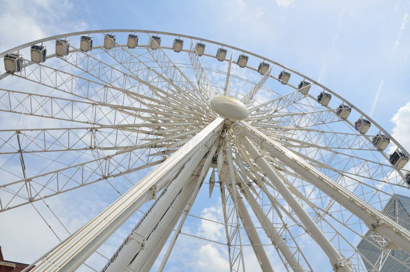 Skyview Ferris Wheel Atlanta, Georgia immagini stock libere da diritti Skyview Ferris Wheel Atlanta, Georgia immagini stock libere da diritti